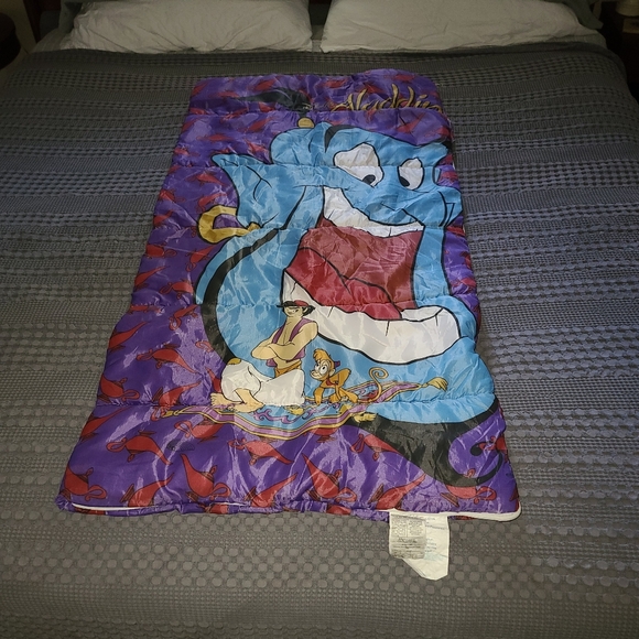 Disney Aladdin Genie Blue and Purple Sleeping Bag - Picture 3 of 6